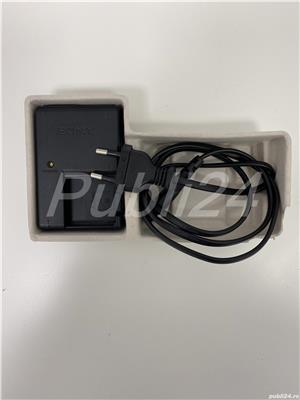 Încărcător Baterie și Accesorii aparat foto Sony Cyber-Shot DSC-W55 - imagine 2