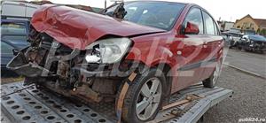 Dezmembrez / dezmembrari piese auto Kia Rio 2007 1.4b motor G4EE