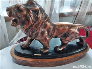 Leu din bronz masiv de birou - imagine 3