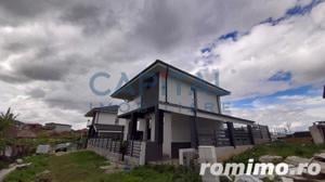 Casa unifamiliala in ansamblu rezidential privat, panorama superba!  - imagine 3