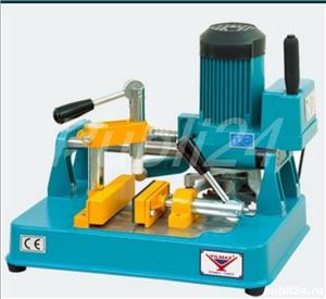 Masina de frezat montanti portabila ,YILMAZ 