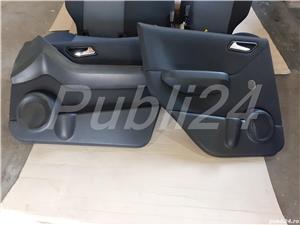 Interior mercedes a class benzina  - imagine 5