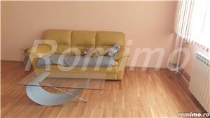 Apartament deosebit, 4 camere, etajul 2, zona Gh. Lazar - McDonald's  - imagine 1