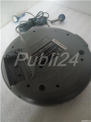 CD Portabil Slim Walkman Digital si Casti Stereo - imagine 5