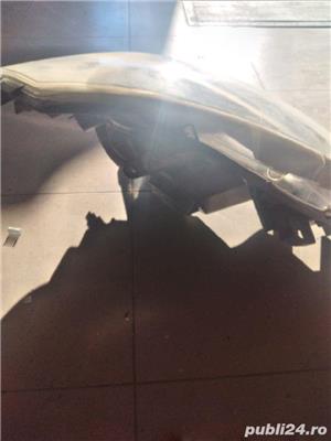 Far stanga Renault Clio 2008 - imagine 3