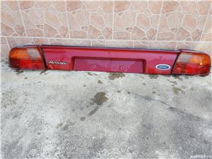 Vând ornament capotă spate Ford Mondeo 1997 Berlină - imagine 2