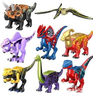Set 8 Dinozauri tip Lego Jurassic World cu Black Triceratops