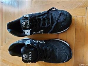 Vand adidasi new balance, noi.