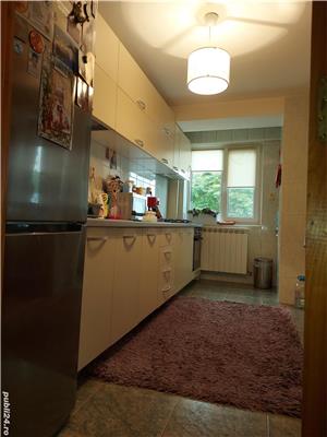 Vând apartament cu 5 camere, ultracentral - zona parc Junior. Accept schimb cu casă. - imagine 5