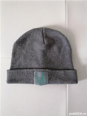 Vând căciulă firma, originala, produs de calitate import Germania. 