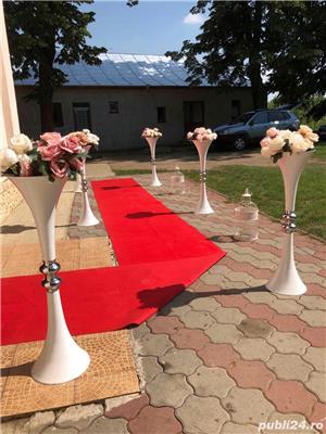 Porumbei, Stalpisori, Covor Rosu, Decoratiuni Nunta - imagine 8