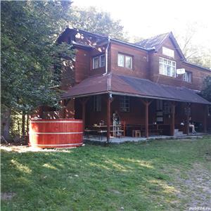 Petrecere cu prietenii, zi de nastere, discoteca, party, club de noapte in Baile Tusnad - imagine 2