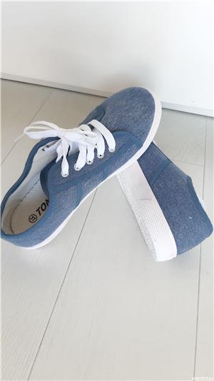 Tenisi blugi masura 37, NOI