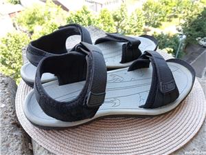 Sandale D & H, mar 42 (26.5 cm)