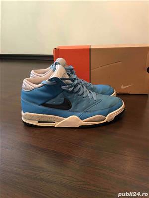 Nike Air Flight Clasic