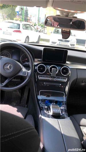 Mercedes-benz Clasa C 180 - imagine 2 Mercedes-benz Clasa C 180 - imagine 2