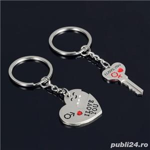 Breloc accesorii cuplu indragostiti i love you inima cu cheie cheita lacat bff - imagine 5