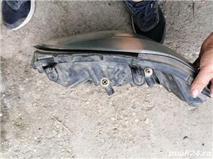 Far dreapta Opel zafira A  - imagine 3