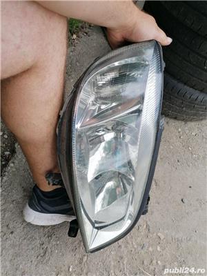 Far dreapta Opel zafira A  - imagine 10