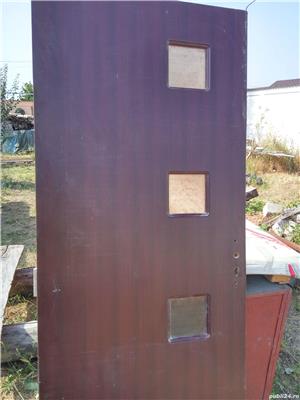 Vand usa exterior din lemn - imagine 4