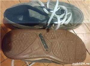 Pantofi sport-casual bărbătești marca Vans, mărimea 40-40,5 - imagine 2