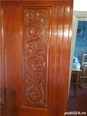 Față ușa metalică