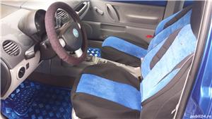 Volkswagen New Beetle - imagine 3