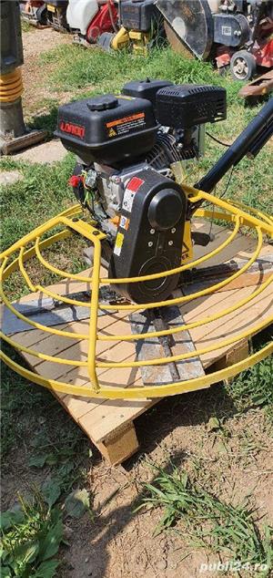 elicopter de finisat beton de închiriat 