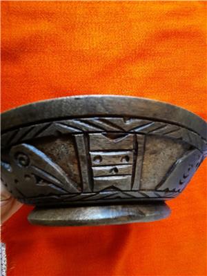 Bowl vechi din lemn exotic - imagine 3