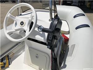 Vand RIB Mercury 3.4, motor Mercury 20CP, 4 timpi + peridoc - imagine 4