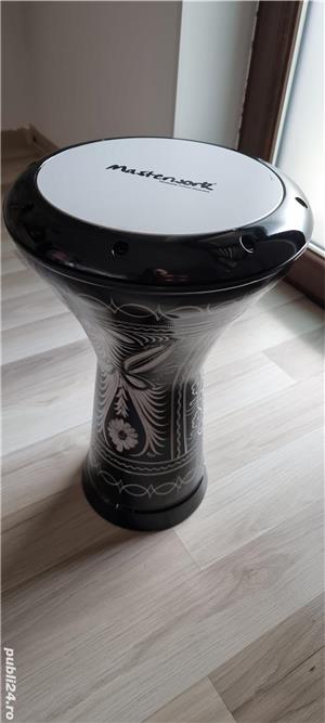 Vand Tatabane pe 8 suruburi noi in tipla cu accesorii!