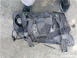 Macara dreapta fata Passat 3C b6 