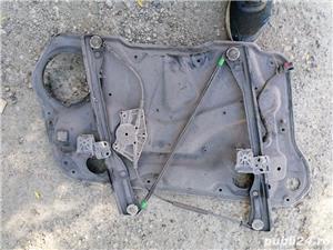 Macara dreapta fata Passat 3C b6  - imagine 2