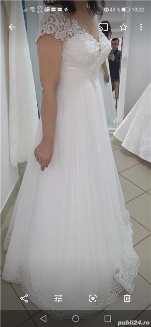 Rochie de mireasa preț 800 ron