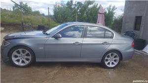 dezmembrez bmw e90 - imagine 2
