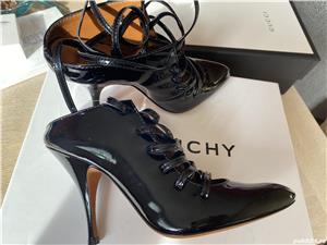 Pantofi Givenchy Pump 10 Show,produs original.