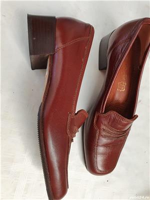 Vand Pantofi noi piele maro masura 35 