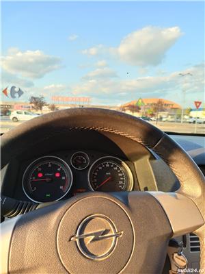 Opel Astra H - imagine 2