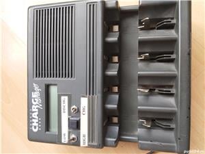 Incarcator acumulatori universal