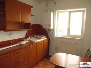 Apartament cu 2 camere de inchiriat central - imagine 8
