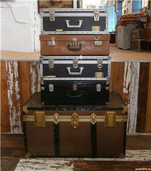 Geamantane vechi provenienta Italia (Obiecte decor/Recuzita)