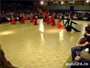 Ring de dans de inchiriat - imagine 3