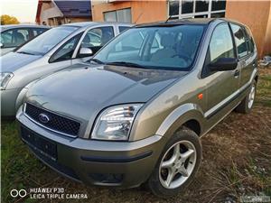 Dezmembrez Ford Fusion cutie automată 