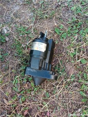 vând electromotor Renault Clio