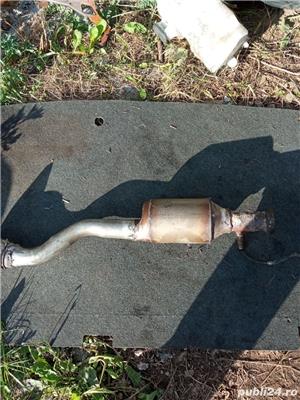 vând catalizator Renault Clio