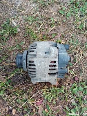 vând alternator Renault Clio