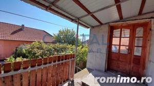 Proprietate in Sannicoara, doua case, anexe, teren 500 mp.  - imagine 2