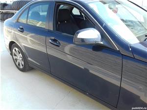 Usa MERCEDES C220 W204 dreapta fata 2008-2010
