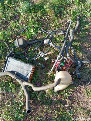 vând furtune apa Renault Clio 