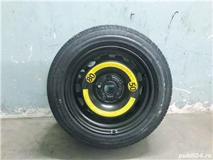 Chrysler/ Dodge Neon 2001 Far dreapta cu semnalizator si roata rezerva stare perfecta - imagine 2